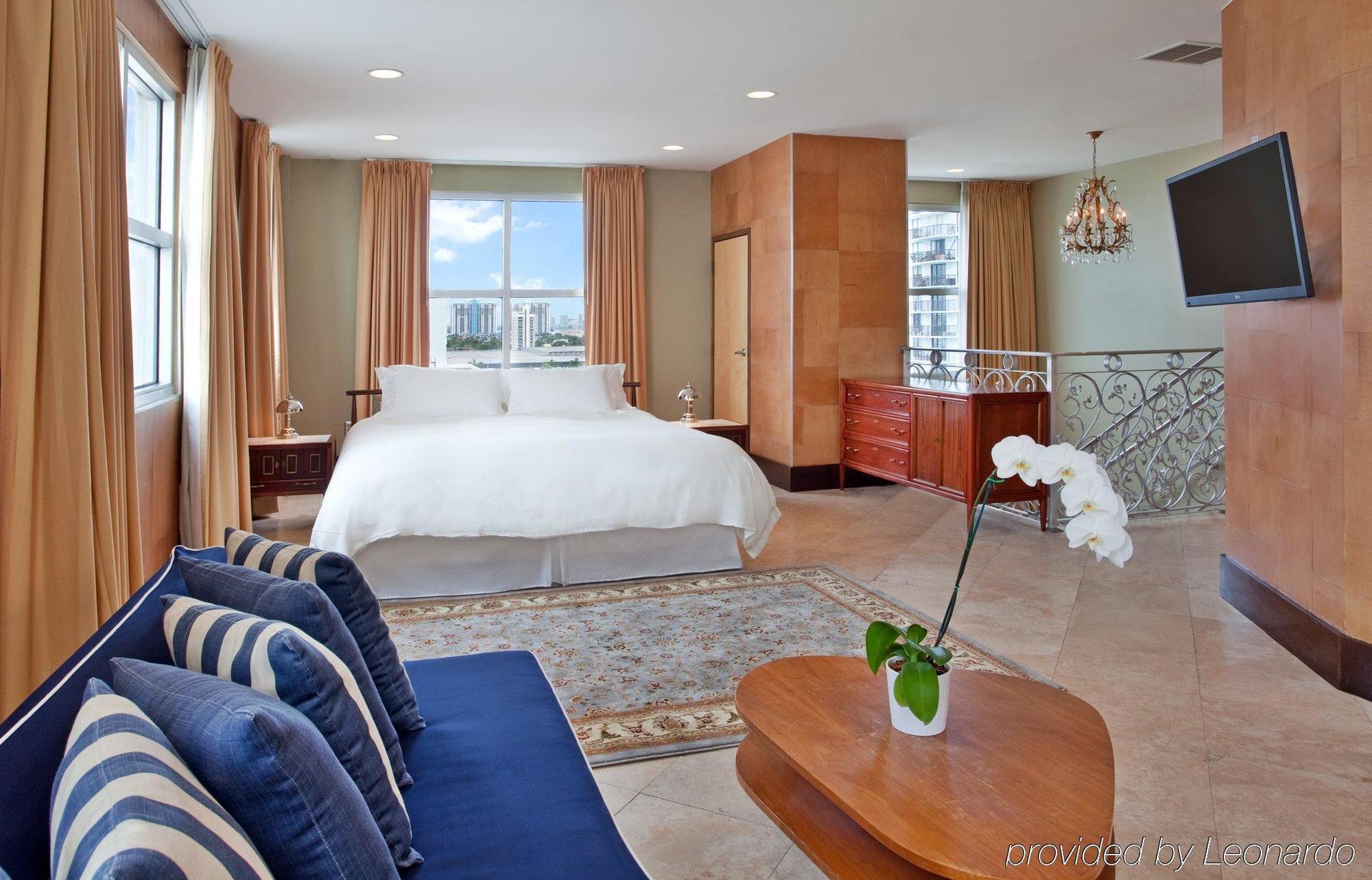 The Raleigh Hotel ไมอามีบีช ภายนอก รูปภาพ